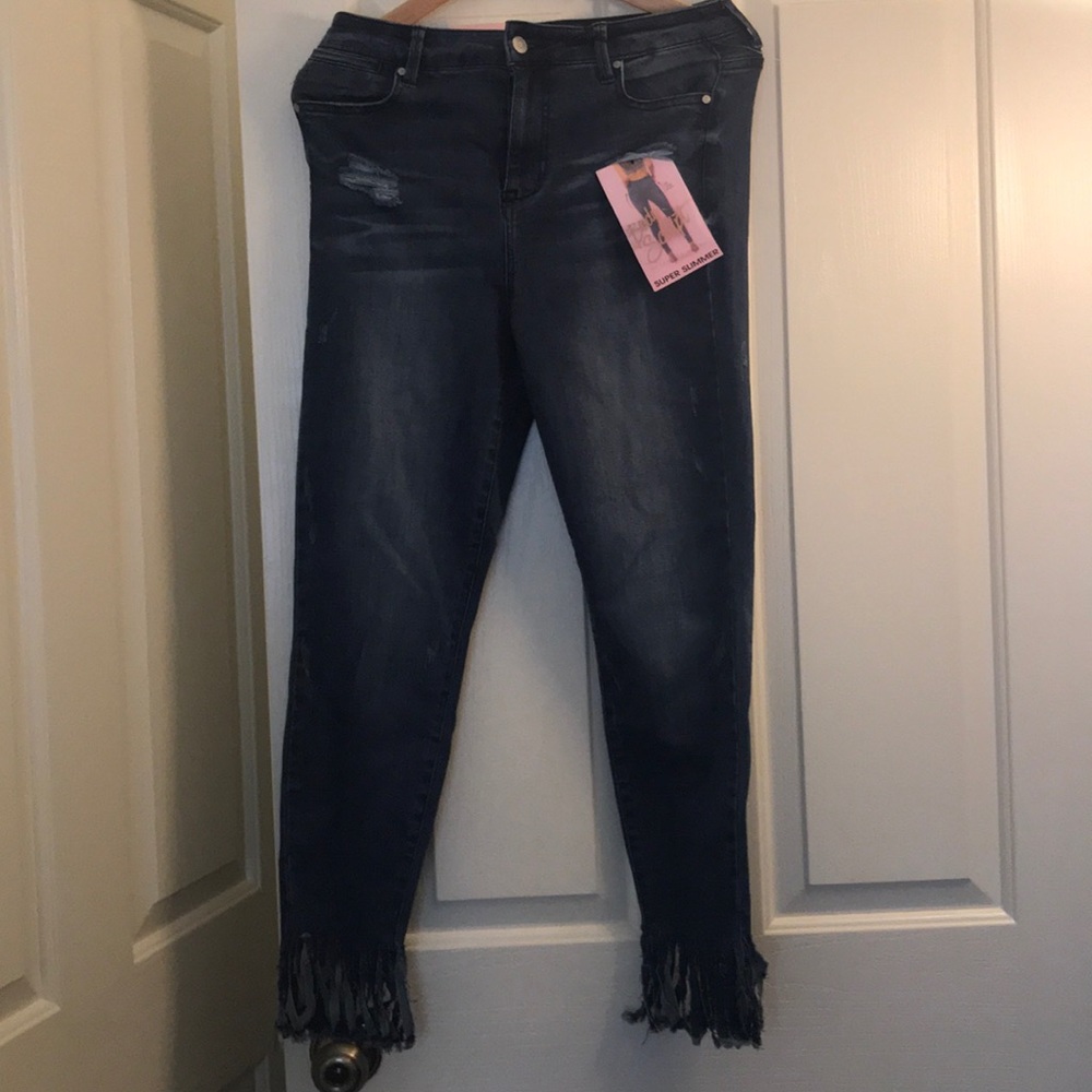 Mid rise ankle skinny jeans